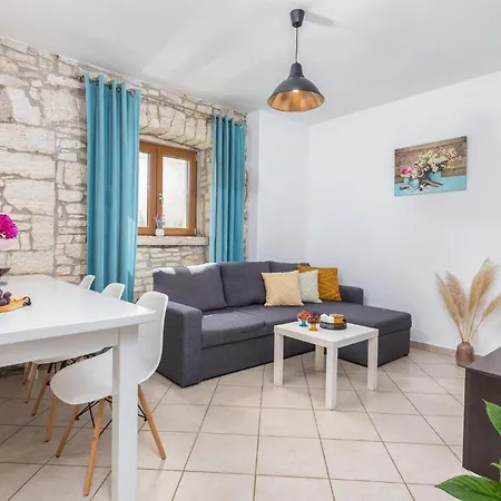 펜션 Two-bedroom In